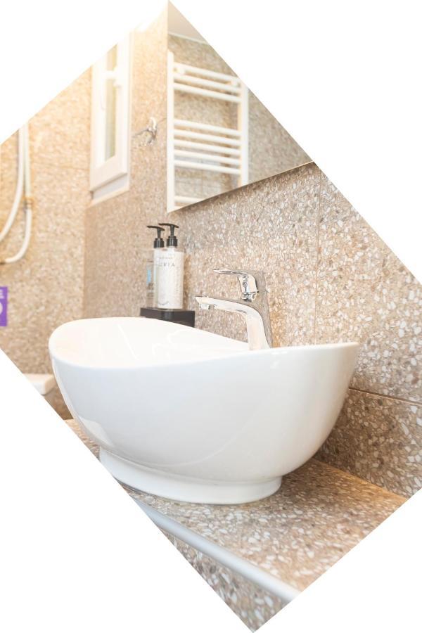 Appartamento Houseloft Metropolitan Highlight Salonicco Esterno foto